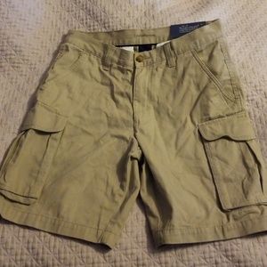 Men's khaki cargo shorts